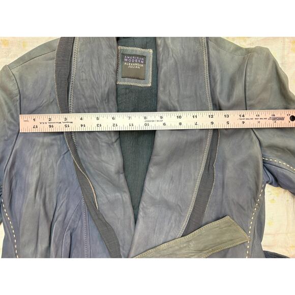 Alexander Julian American Modern Women’s Leather Jacket Belted Blue Size L - Picture 11 of 16